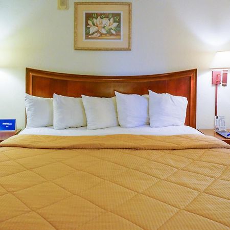 Lamplighter Inn & Suites San Luis Obispo Room photo